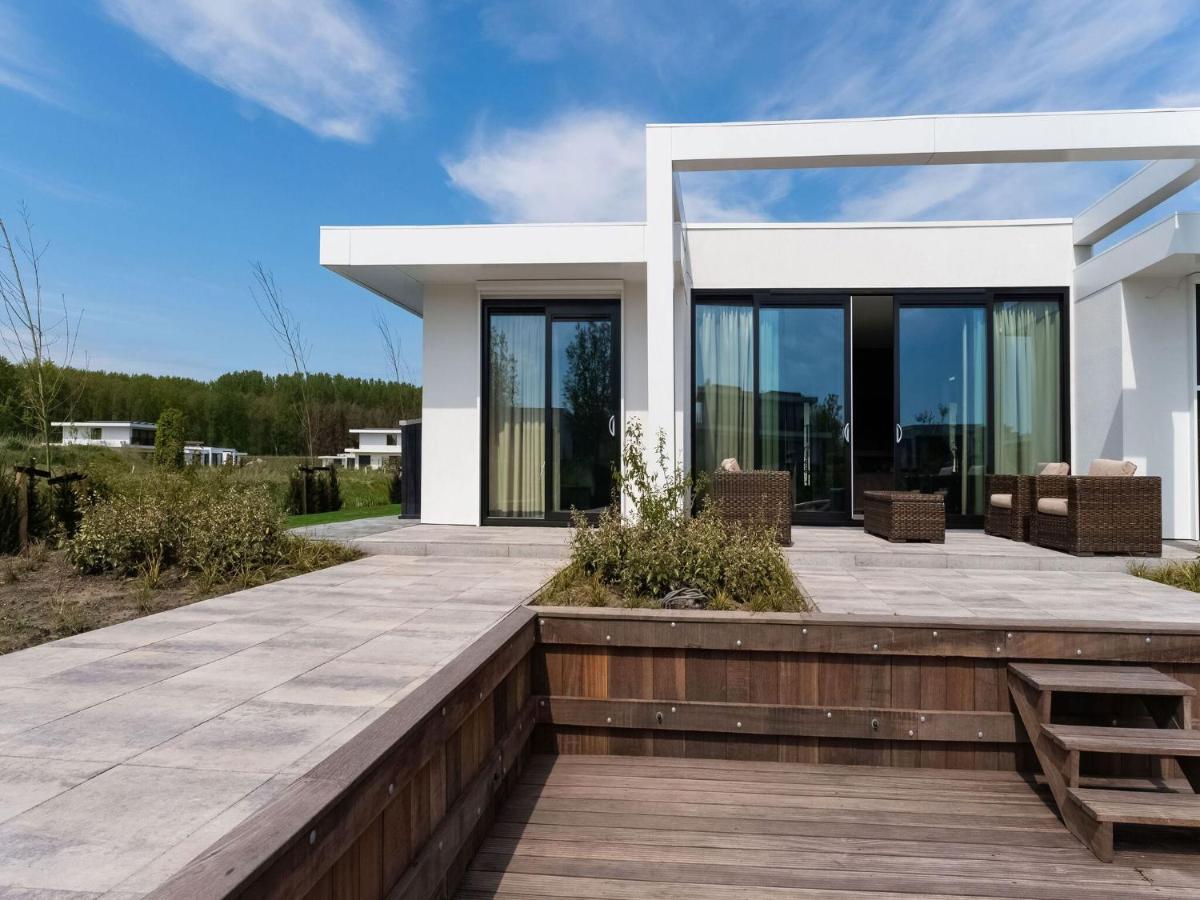 Swanky Villa In Zeewolde With Garden Exterior photo